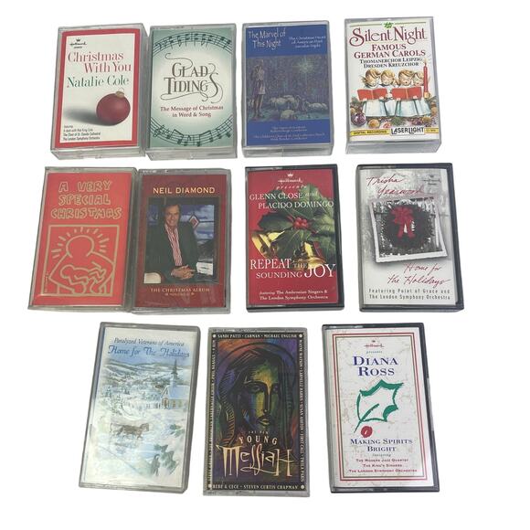 Vintage Lot of 11 1990s Christmas Cassette Tapes Diana Ross Trish Yearwood - Picture 1 of 5